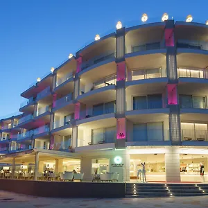 https://one-ibiza-suites.ibizaislandhotels.net