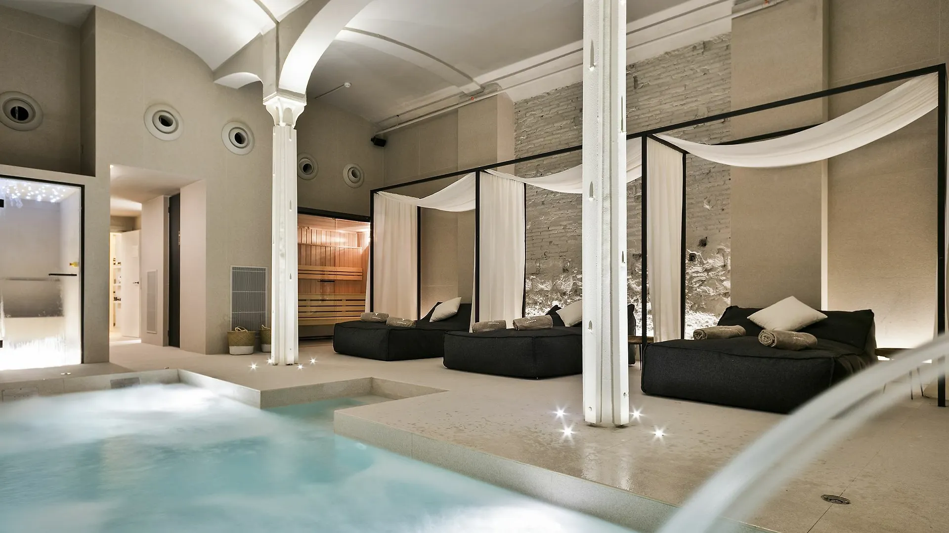 **** Hotel Yurbban Passage Hotel&Spa Barcelona Spanje
