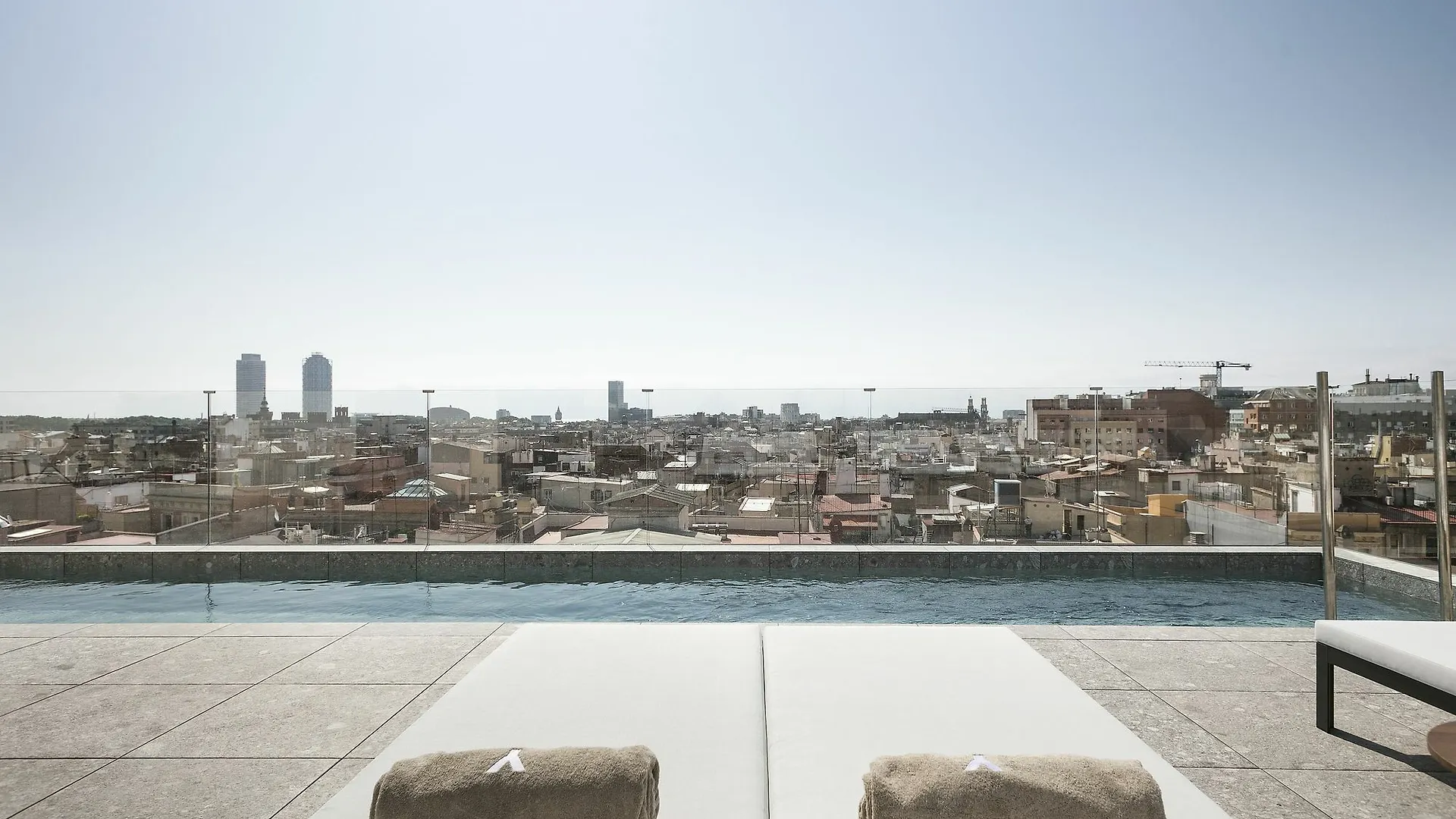 Yurbban Passage Hotel & Spa Barcelona 4*,