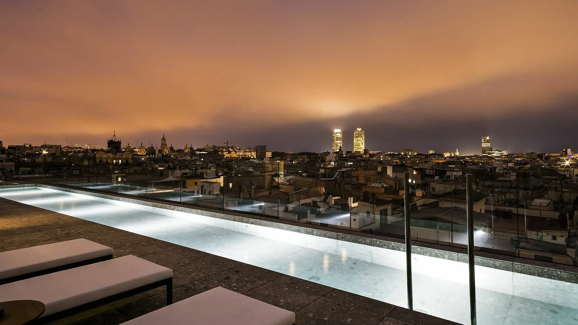 **** Hotel Yurbban Passage Hotel&Spa Barcelona Spanje
