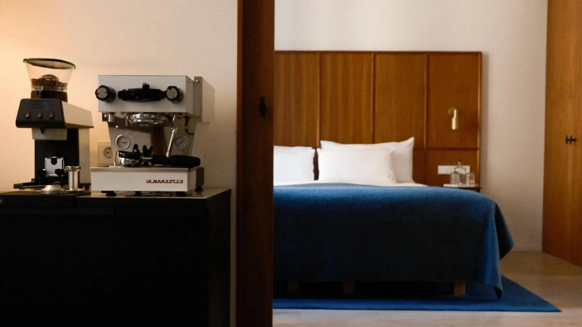 Yurbban Passage Hotel & Spa Барселона Испания